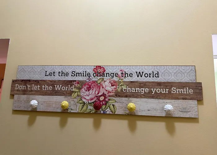 Apartment Apparent On The Main Street *