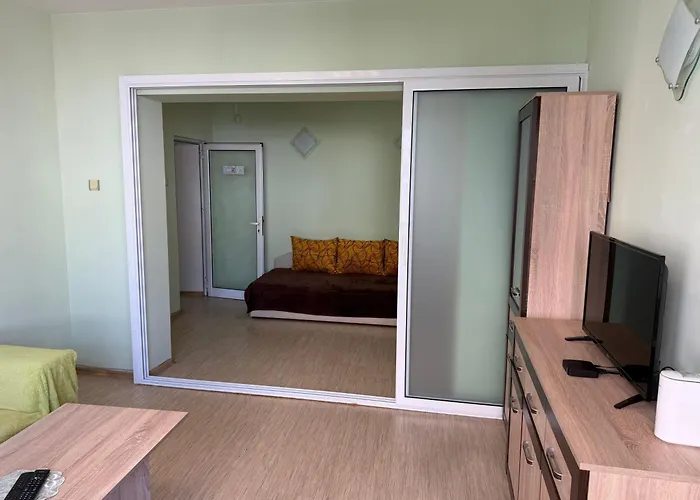 Apparent On The Main Street