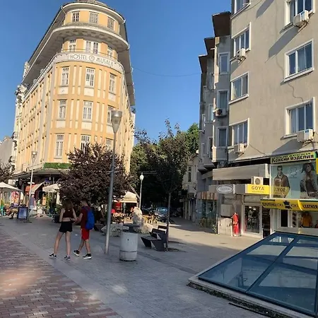 Apparent On The Main Street * Varna